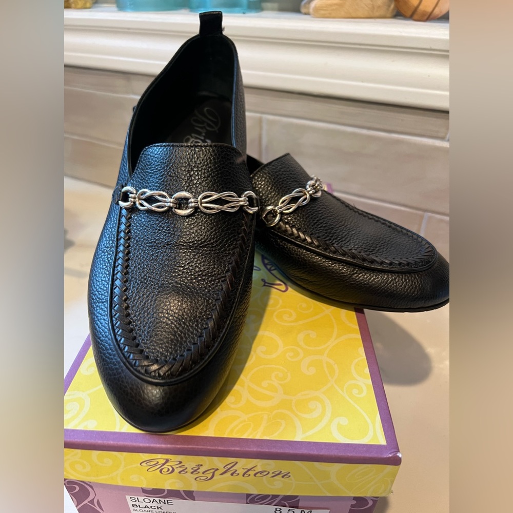 Brighton Sloane Black Loafer, made in Italy, size 8.5, NIB